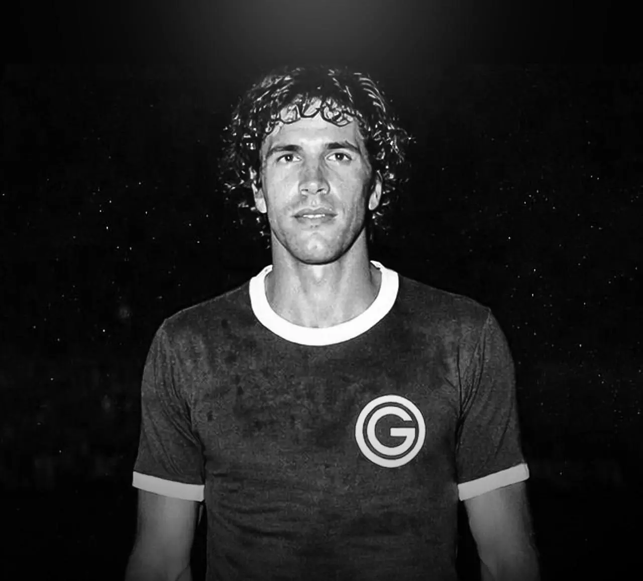 Morre Ary Paghetti, ídolo de Atlético-GO e Goiás, aos 78 anos