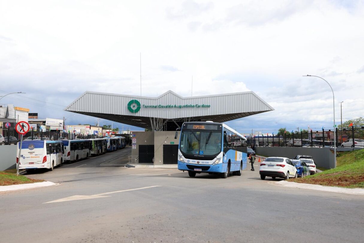 Terminal em Senador Canedo está interditado.
