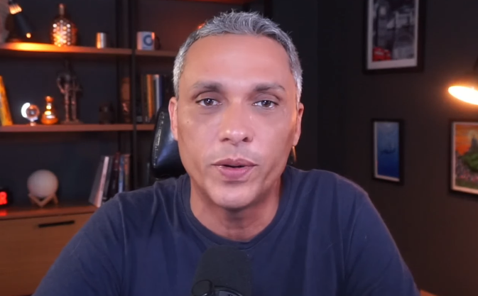 O deputado federal Gustavo Gayer, PL, disse nesta segunda-feira, 16, que ainda quer ouvir de Flávio Bolsonaro se o ex-presidente Jair Bolsonaro mudou a estratégia para as eleições em Goiás.