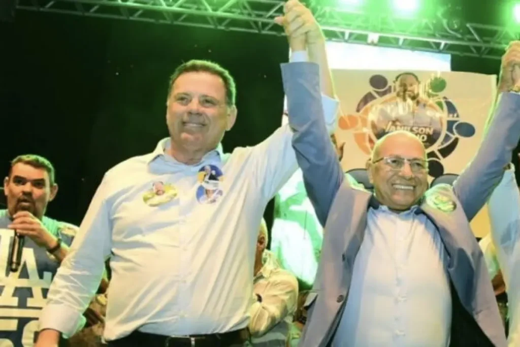 Em entrevista nesta segunda-feira, 2, o deputado federal Professor Alcides Ribeiro disse que o ex-governador Marconi Perillo deve caminhar com o senador Flávio Bolsonaro