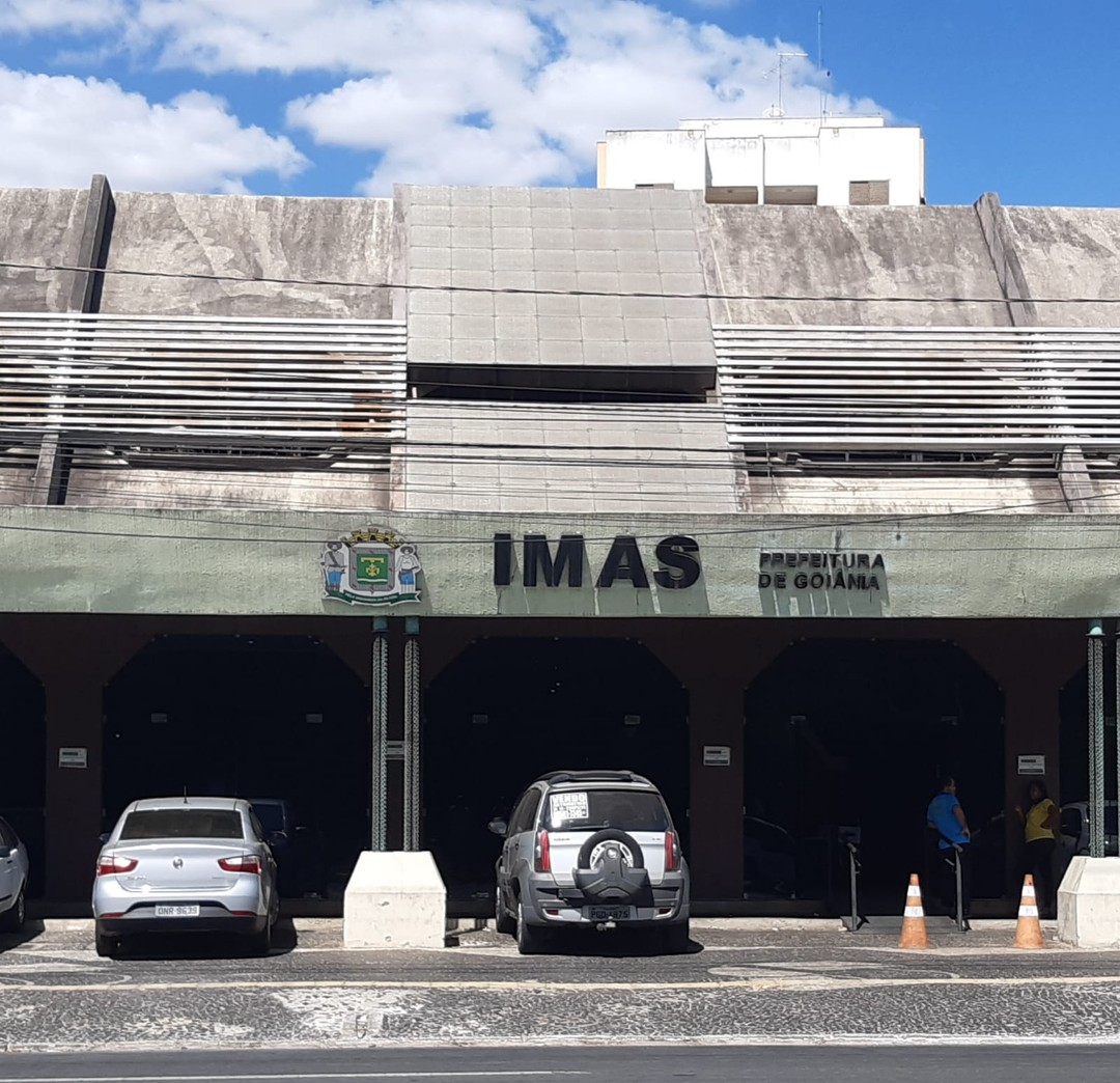 TCM suspende licitação de R$ 12,3 milhões do IMAS e determina convocação de aprovados da saúde em Goiânia