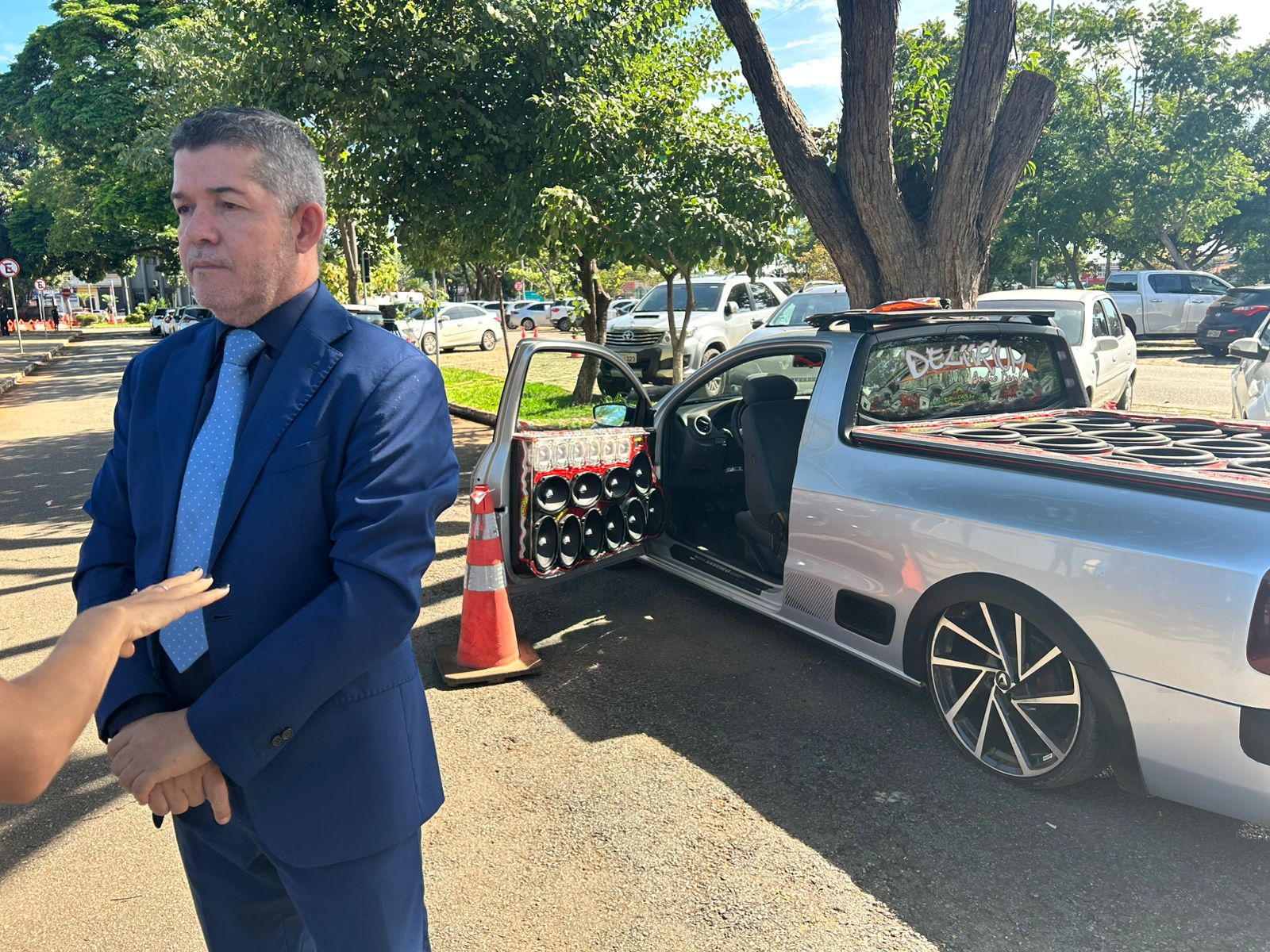 O Departamento Estadual de Trânsito de Goiás, Detran-GO, vai apertar as regras para veículos modificados com som automotivo em Goiás.