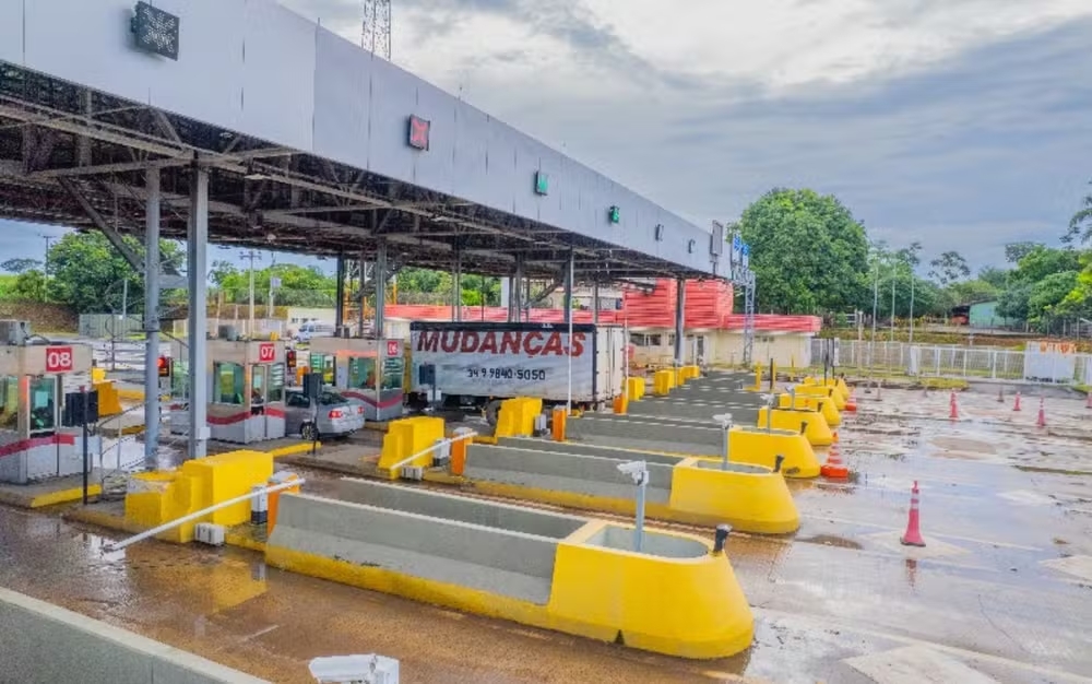 Os motoristas que passam pela BR-153 em Goiás vão pagar mais caro nas praças de pedágio de Piracanjuba e Itumbiara a partir de quinta-feira.
