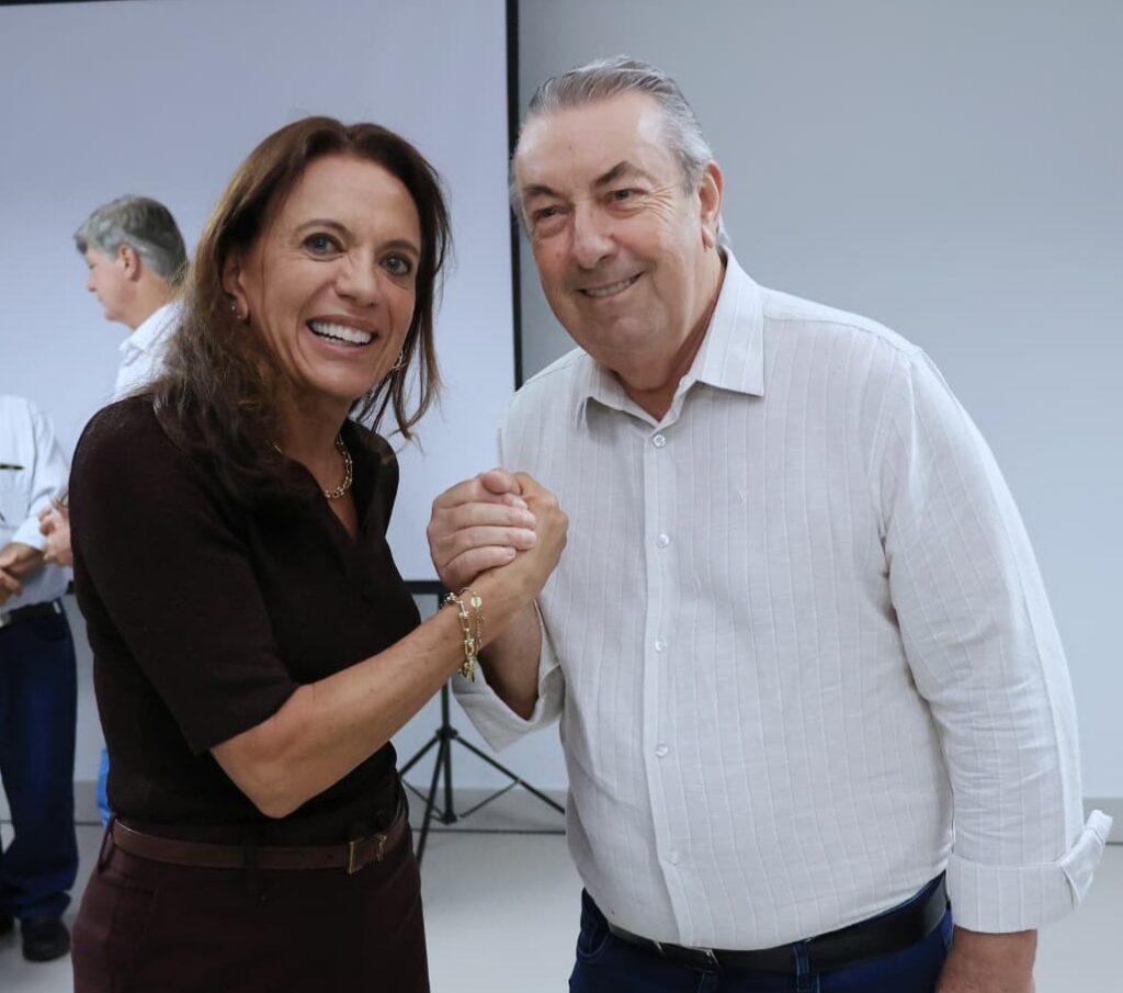 A pré-candidata ao Senado por Goiás, Gracinha Caiado, UB, manifestou apoio ao nome de José Mário Schreiner, PSD, para vice da chapa do governador Daniel Vilela.