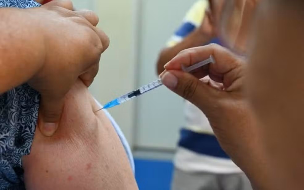 Vacina contra Influenza está disponível em oito pontos de vacinação da capital durante Feriado de Tiradentes