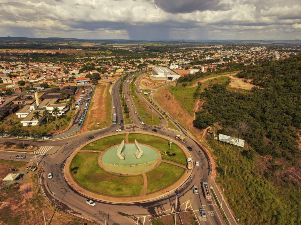 A Prefeitura de Senador Canedo abriu, nesta quarta-feira, 15, as inscrições para um concurso público com 1.502 vagas imediatas em cargos efetivos.