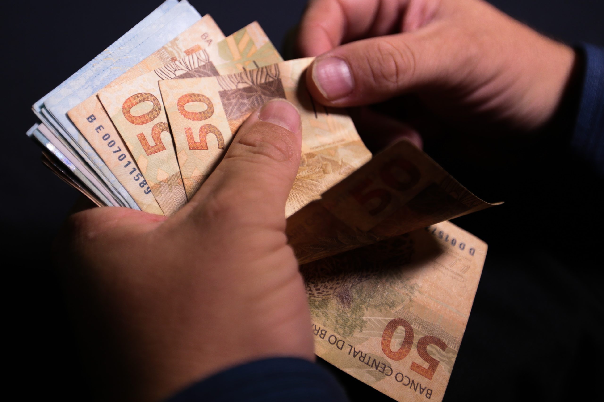 Goiás registrou em 2025 o maior valor de massa de rendimento mensal real da série histórica da PNAD Contínua, realizada pelo IBGE desde 2012.